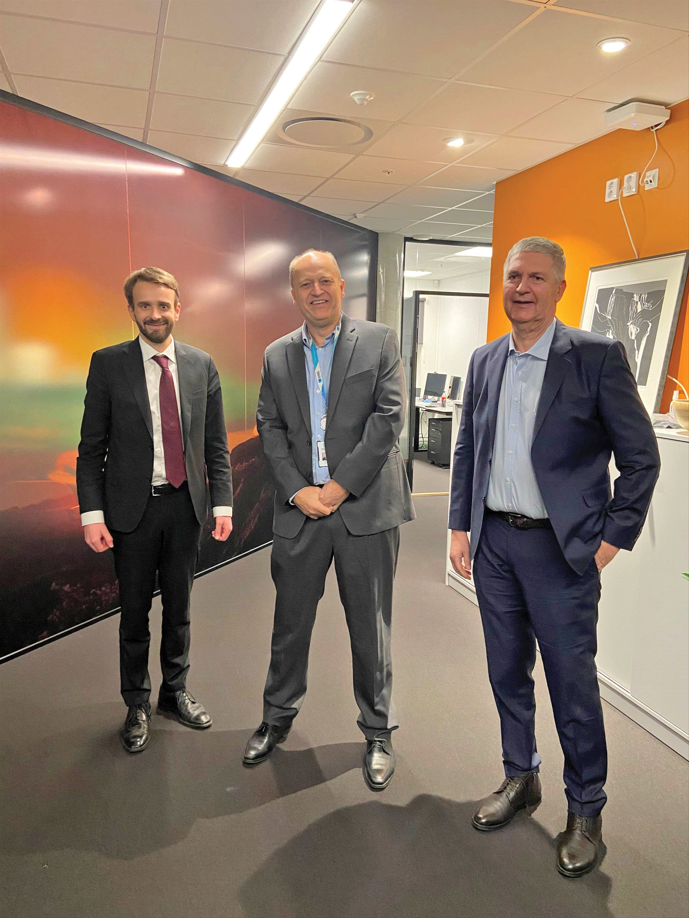 Minister of Trade, CTO and CEO