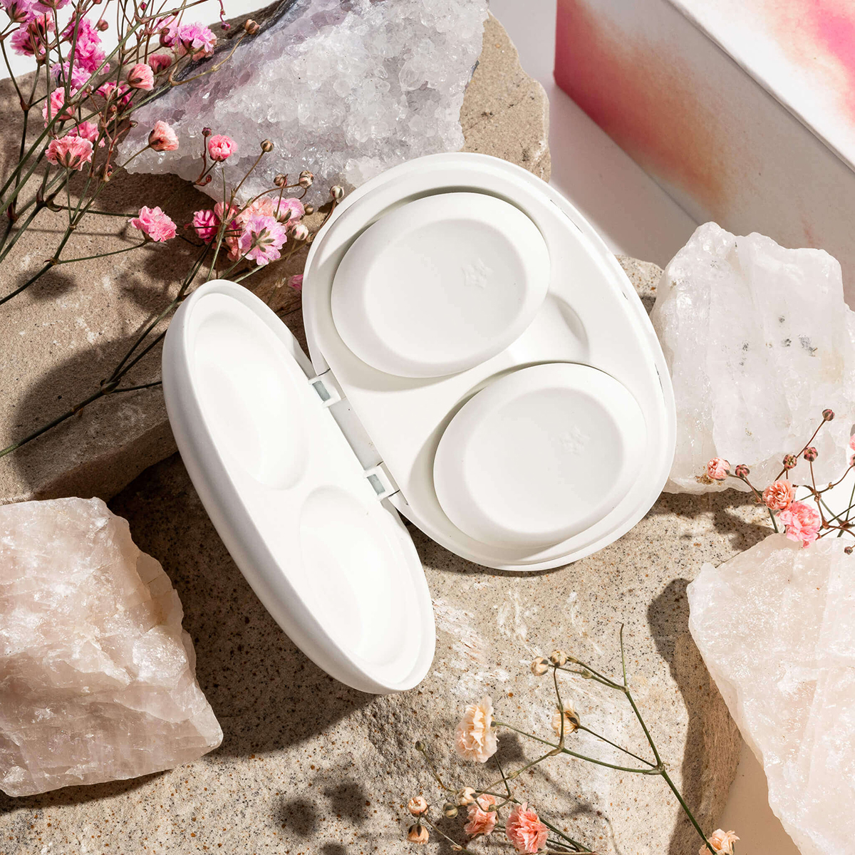 a bunch of pink flowers on a table